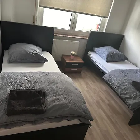 Frankfurt Airport & Fair Apartman *