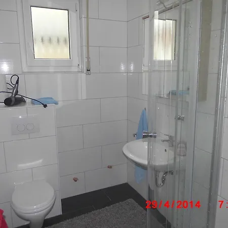 Frankfurt Airport & Fair * Kelsterbach