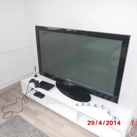 Frankfurt Airport & Fair Apartment