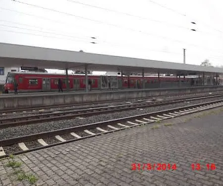 Frankfurt Airport & Fair * Kelsterbach